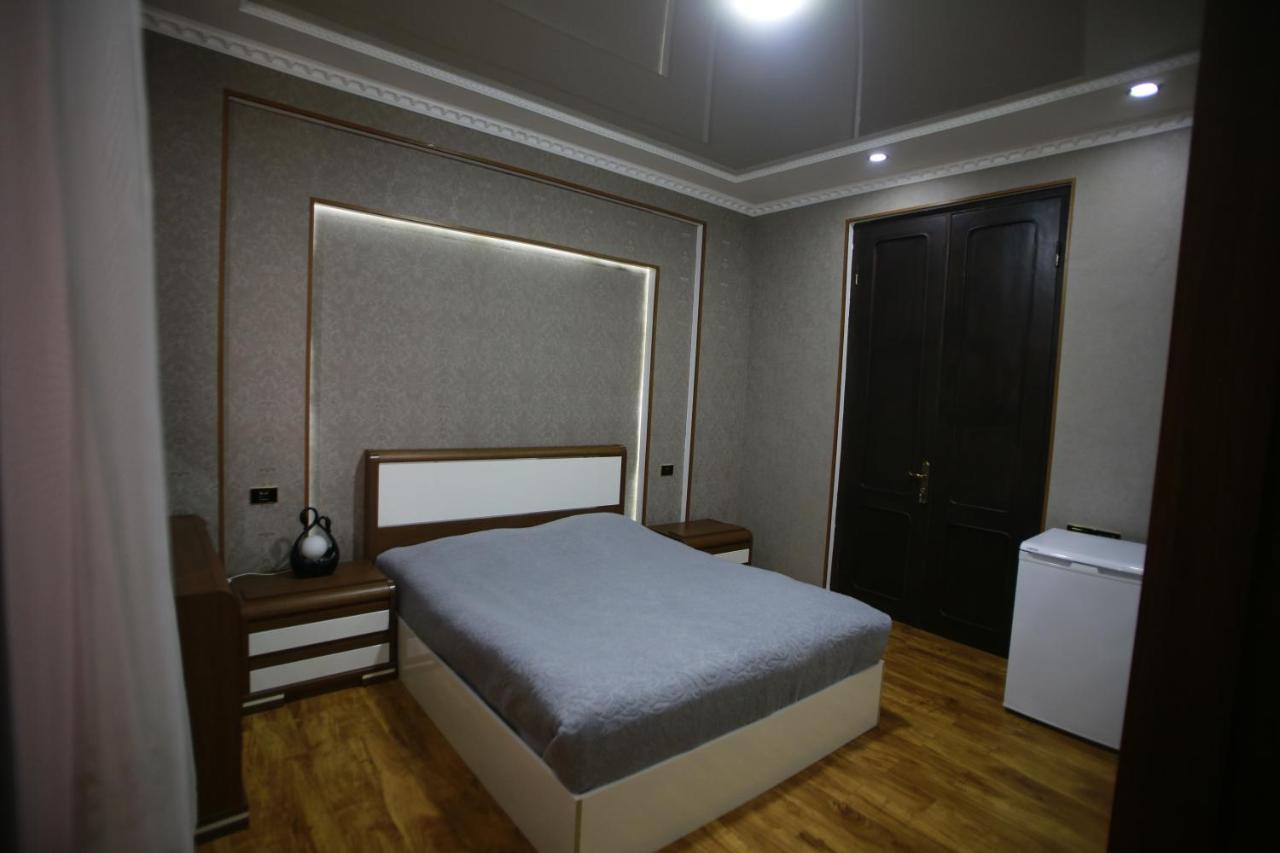 Guest House Nikola Zugdidi Exteriér fotografie